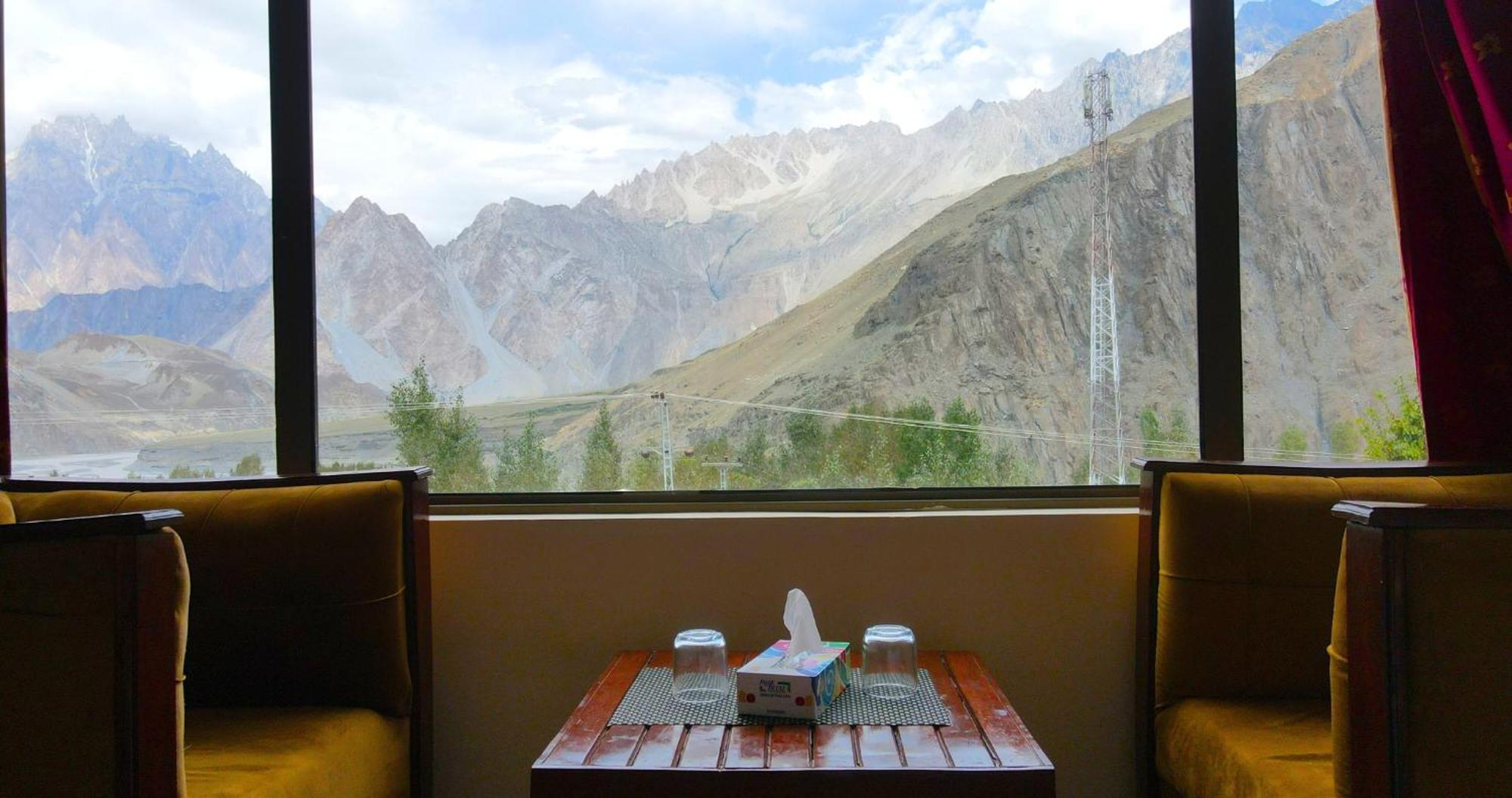 Apex Hotels And Resorts Hussaini Karimabad  Exterior foto